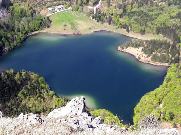 Tiefblick zum Laudachsee