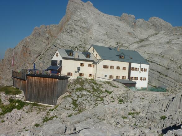 Riemannhaus mit Breithorn