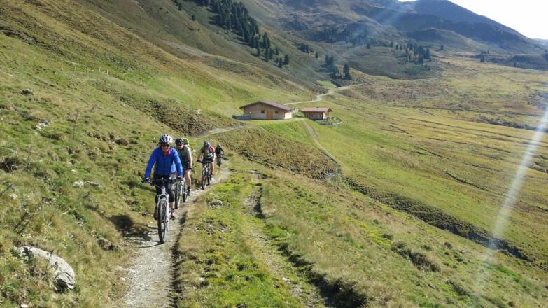 Weiter auf dem Singletrail. ziemlich vielversprechend gehts los.