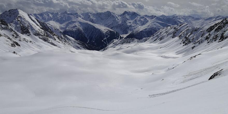 Blick vom Törl zum Aufstieg/zur Abfahrt