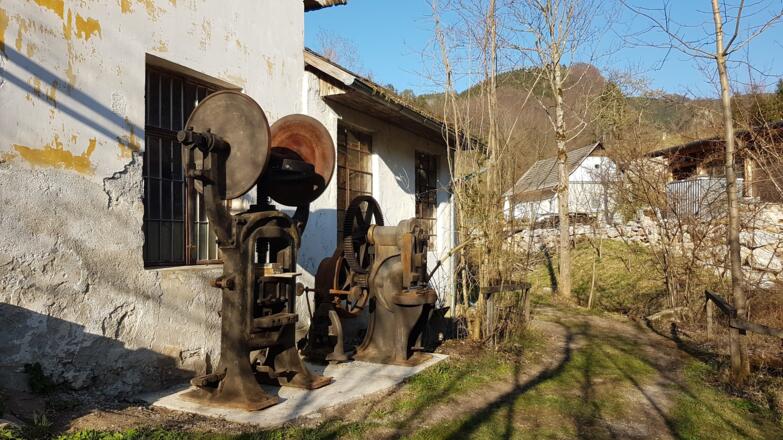 Bei der ehemaligen Messerfabrik im Stiedelsbach
