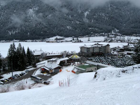 Blick zurück über die anfängliche Steilpassage.