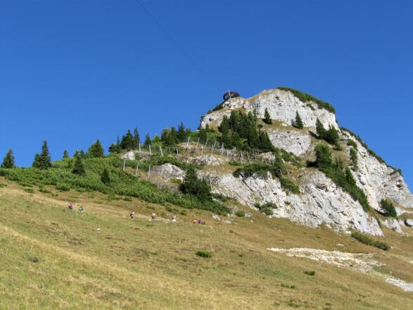 Gleich oberhalb der Erfurter Hütte befindet sich der Gschölkopf, der leider auch als Ausgangspunkt der Air Rofan dient.