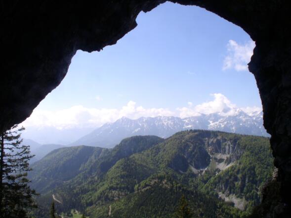 Frauenmauerhöhle 1650 m beim Abstieg