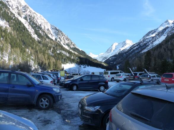 Ausgangspunkt ist der Parkplatz in Gries i. Sulztal.