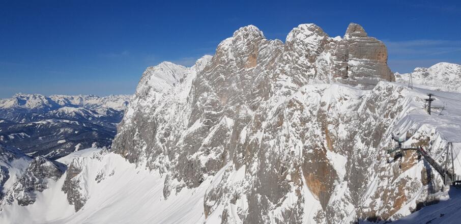 Dachstein mit Südwand