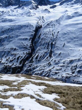 Tiefblick zum Hochjochhospiz