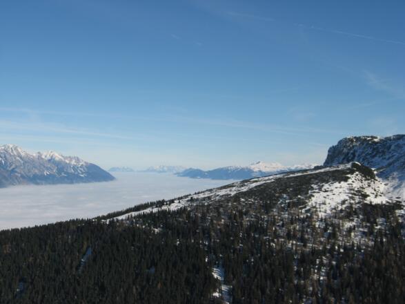 Herrliche Ausblick in Inntal und dem Karwendelgebirge.