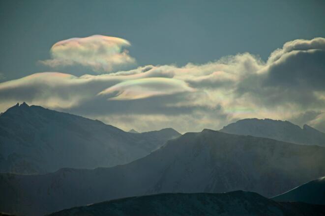 UFO-Alarm: Föhnfische und Sturm, gesehen vom Aignerhöhe-Gipfel