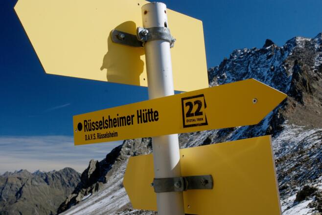 Wegeschilder im Breitlehnjöchl