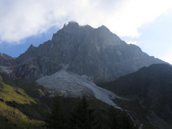 Tribulaun Südwand mit Einstiegsrinne
