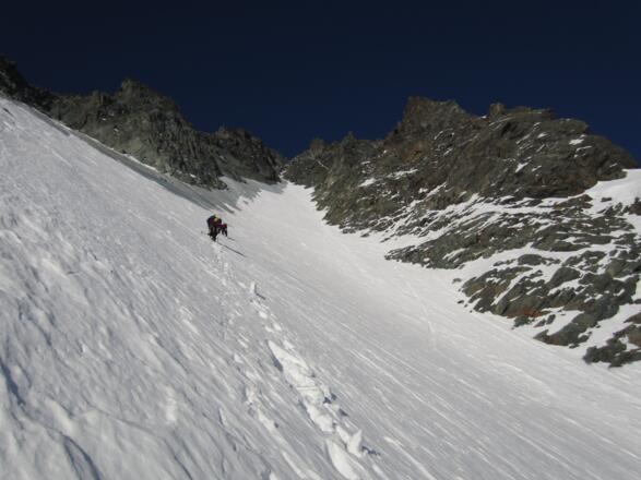 Kurz nach dem Kanonnenrohr - Blick nach oben