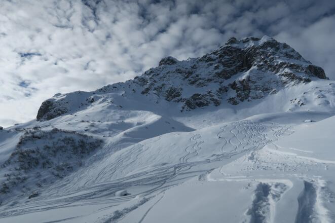 Blick zurück von der Skipiste aus