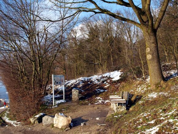Rastplatz um 395m