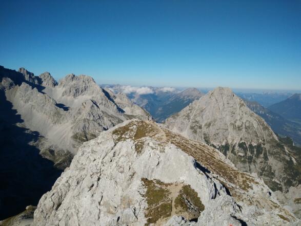 Blick vom Haupt- zum Kreuzgipfel