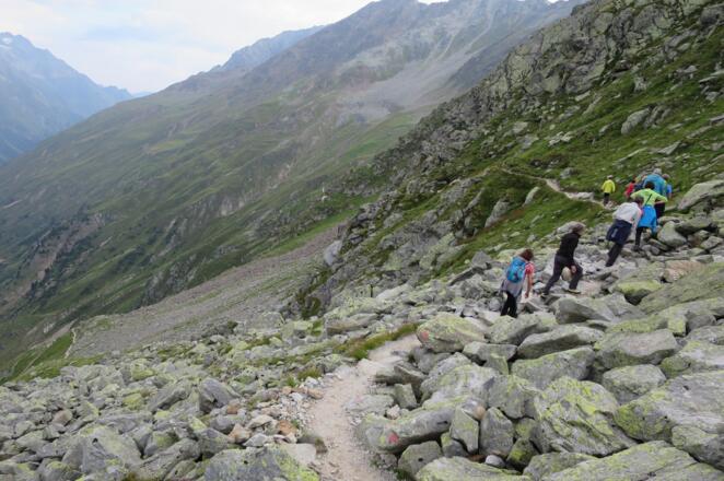 Hier im oberen Teil des Steiges, von hier sind es nicht mehr weit zur Hütte.