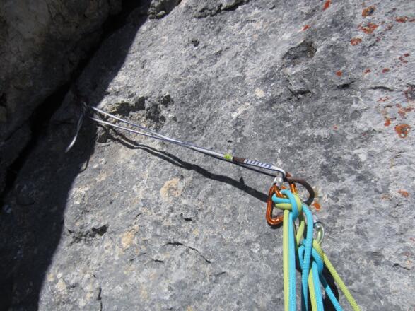 Baustahlbügel - viel selbstgebautes Material, aber sieht alles solide aus