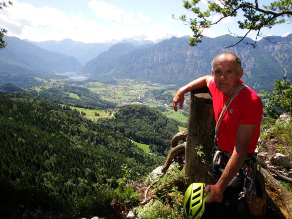 Beim Ausstieg - Bad Goisern mit dem Hallstättersee und Dachstein