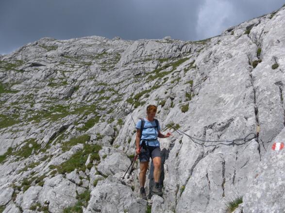 Abstieg aus der Weißbachlscharte zurück zur Peter Wiechenthaler Hütte
