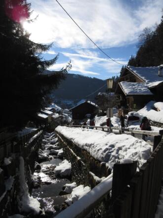 Am Mühltaler Bach noch im Ort