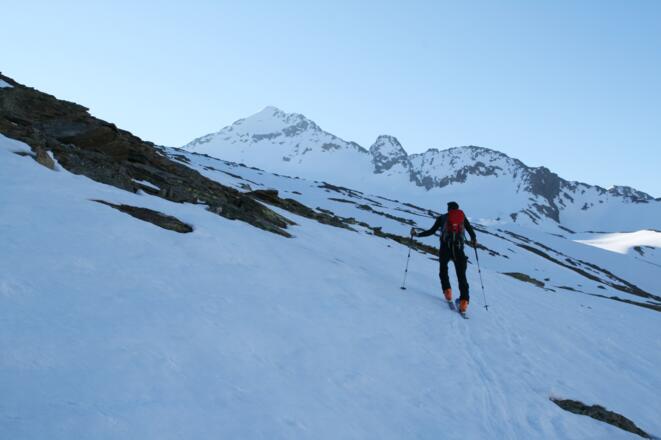 300 Höhenmeter nach der Langtalereckhütte, haben wir den Mittleren Seelenkogel bereits im Blickfeld.
