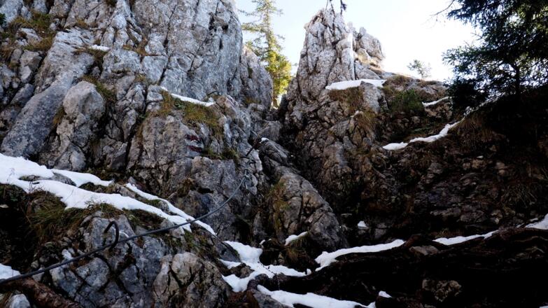 Seilsicherungen unten ~1525m