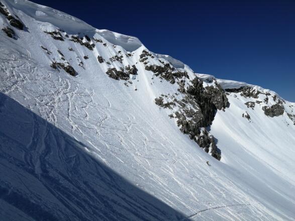 ... der obere Teil vom mächtige Hang - ideales Skigelände