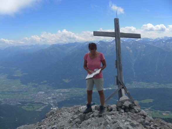 Südblick in die Stubaier Alpen jenseits von Telfs