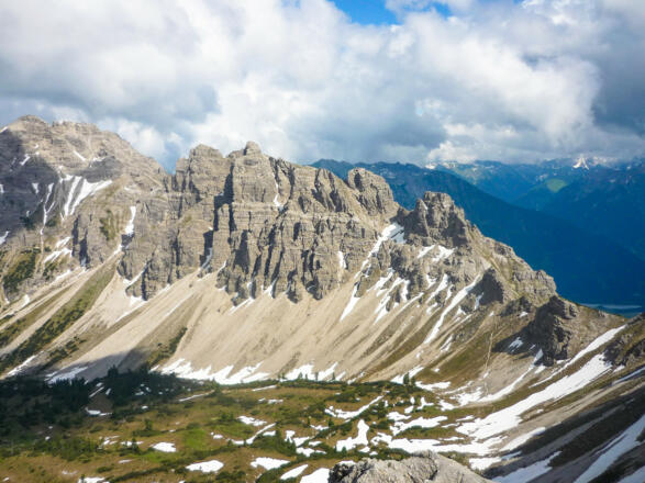 Blick in Richtung Luchs- bzw. Krottenköpfe und Leilachspitze