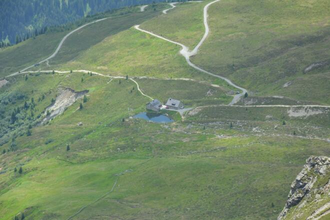 Blick auf die Friedrichshafener Hütte