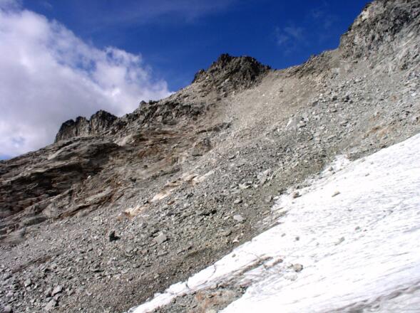 Gletscherrest beim Abstieg vom Westgrat 2545m