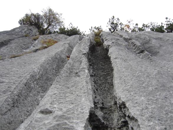 supertolle Wasserrillen in der letzen Seillänge