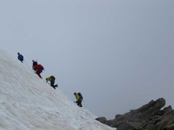 Steile Flanke im Abstieg