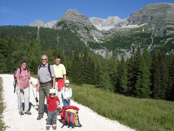 Wurzeralm mit Blick auf Frauenkarlift, Widerlechnerstein, Ramesch und Warscheneck
