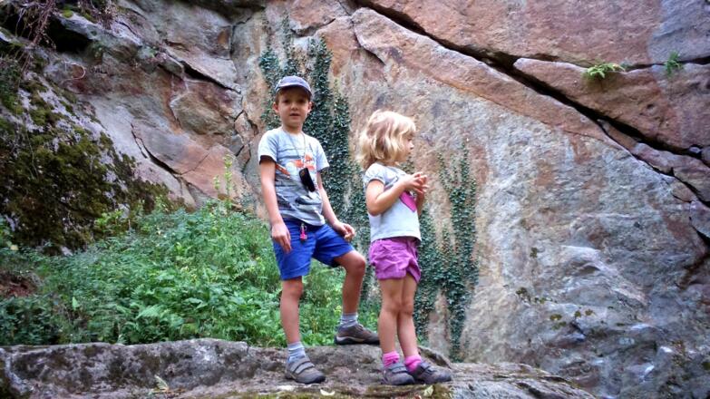 Boulderfelsen für Kinder interessant