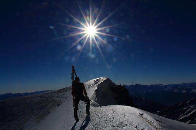 Ausstieg von der Flanke am Schneesattel
