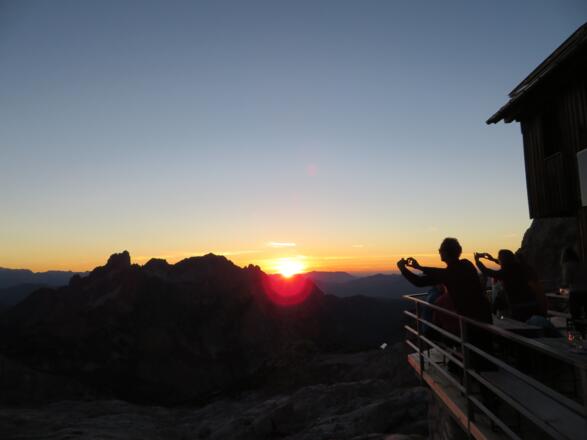 Tag 1: Sonnenuntergang am Gosaukamm