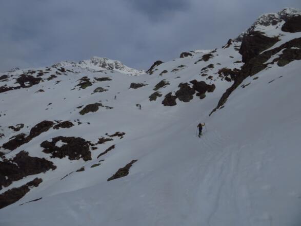 Etwas unterhalb der Magdeburger Hütte,  Querung zum..