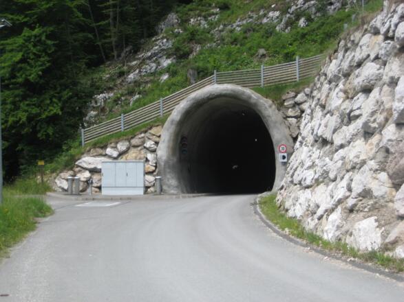 Kaisertal nur für KFZ... (4. Juni 2011)