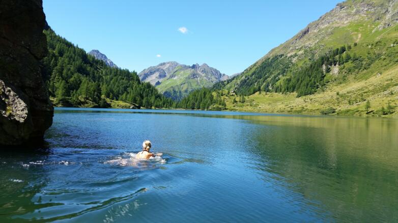 Abkühlung im 1 Landschitzsee