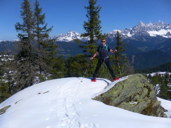 Vorderer Fager mit Bischofsmütze und Dachsteinsüdwand