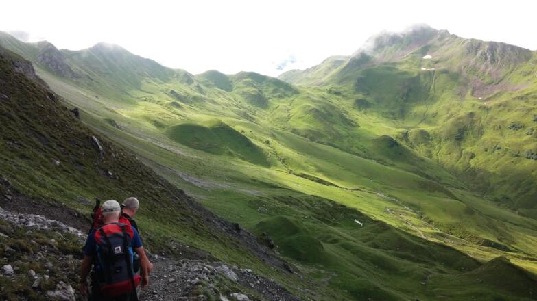 auf dem Prättigauer Höhenweg Richtung Carschinahütte (Schweiz)
