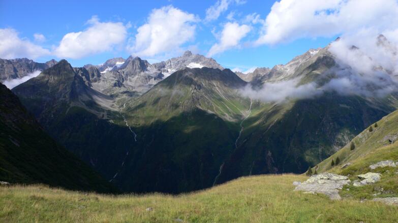 Imposanter Rückblick zum Kaunergrat