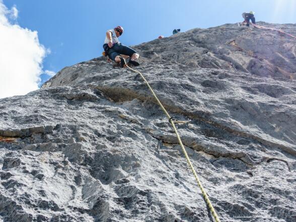in der 3. Seillänge steil bergauf