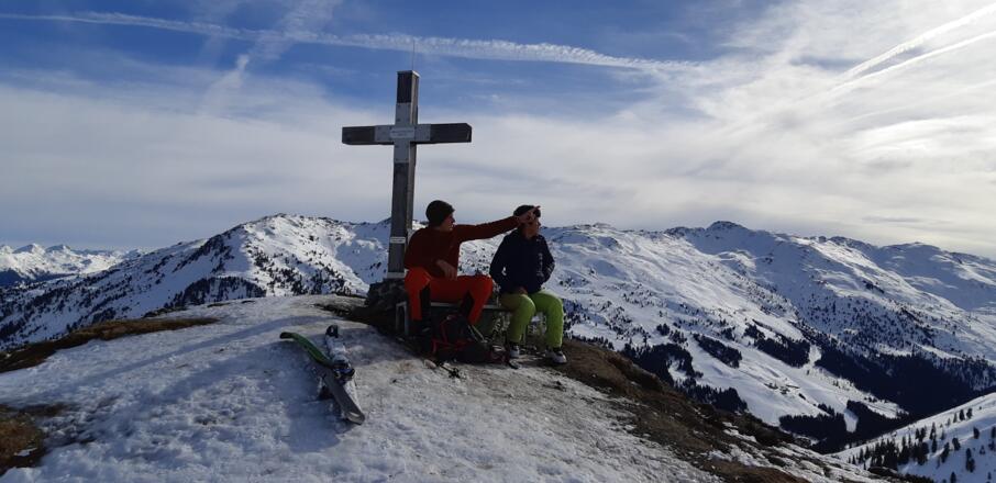Am Kl. Gamsstein, hinten das Skigebiet Hochfügen.