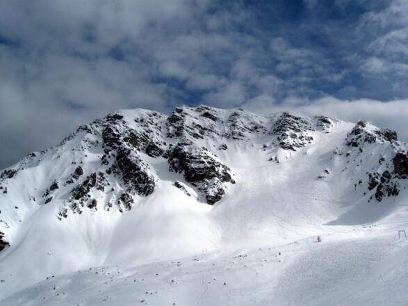 Nockspitze mit Mairrinne in voller Pracht