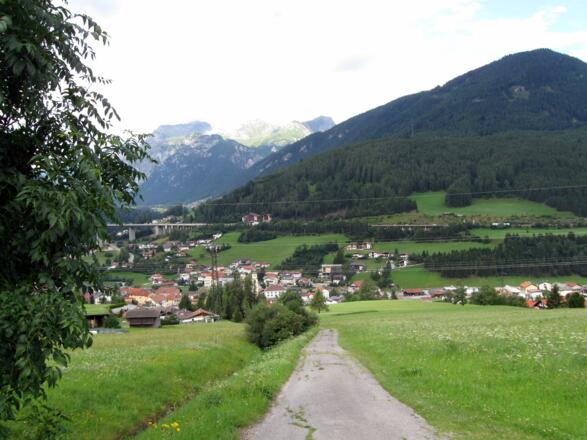 Start der Tour in Mauern. Hier befindet man sich schon etwas oberhalb des Ortes.