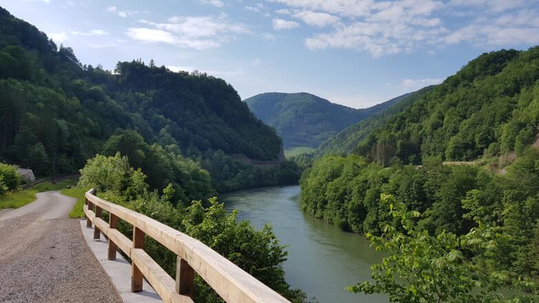 Enstalradweg mit Blick Richtung Großraming