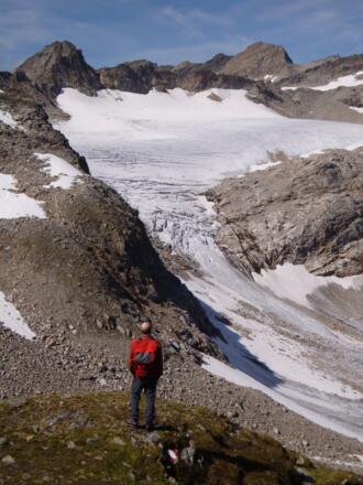 Auf Rauriser Seite der Scharte - Goldbergkees - Goldbergspitze