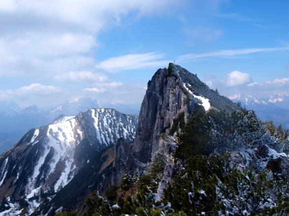 Stumpfmauer vom Ostgipfel 1745m gesehen.